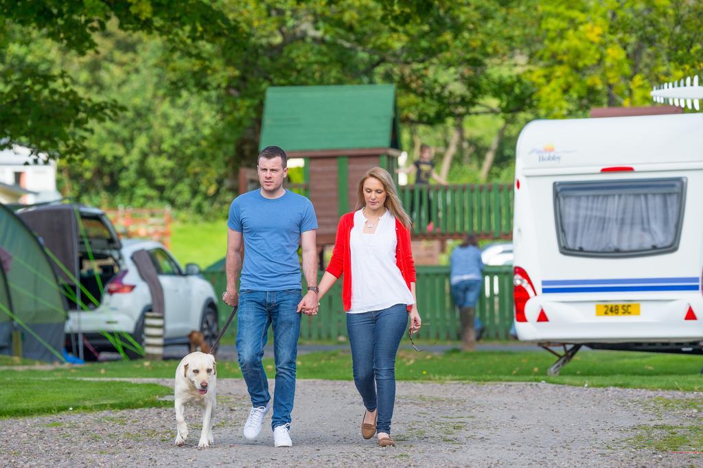 Campsie Glen Holiday Park Fintry Exterior photo
